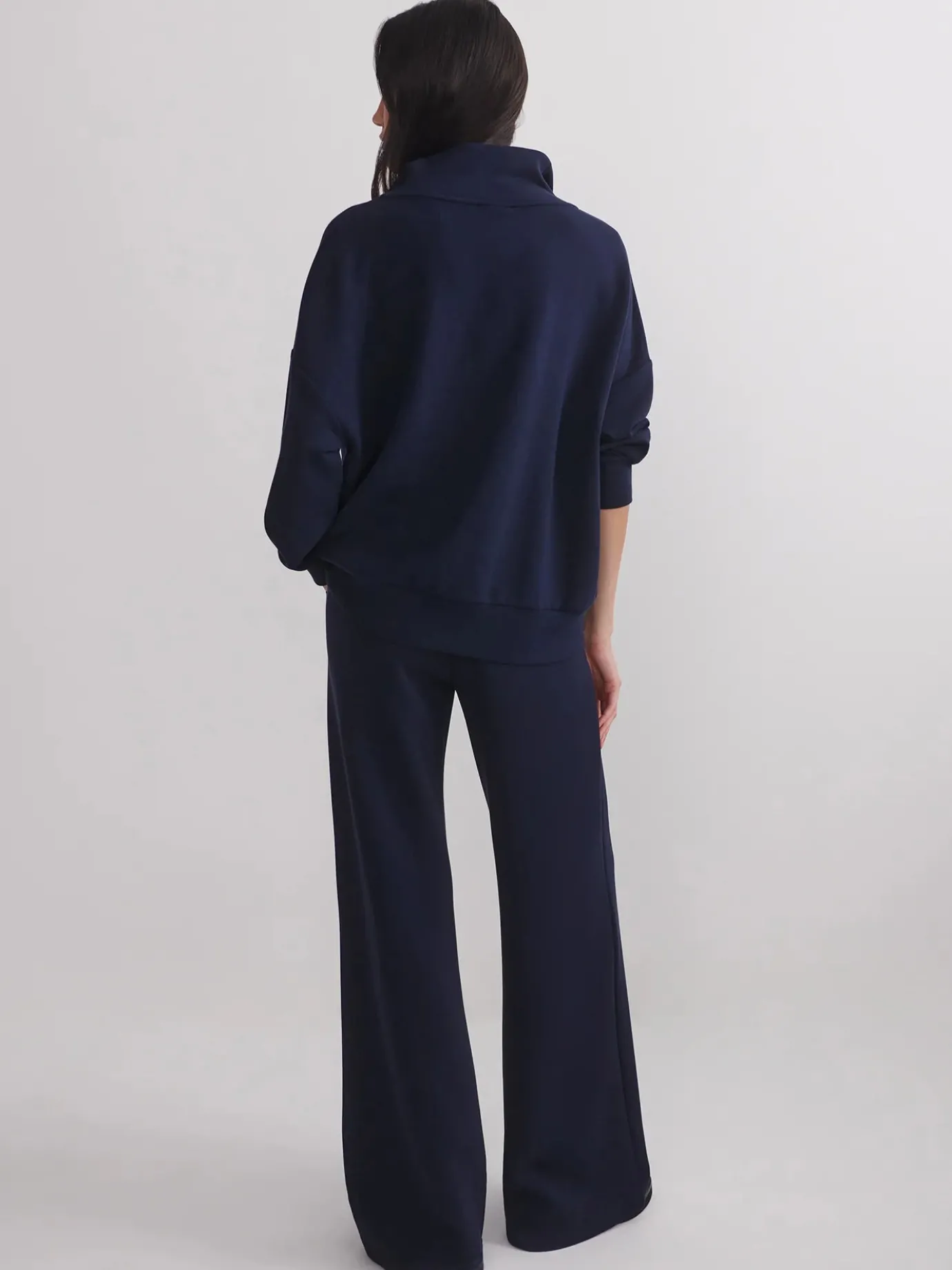 Black Extra Wide Leg Pant 32"