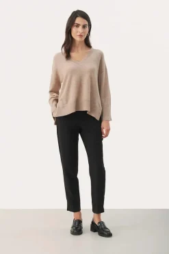 Hellin Light Camel Melange V Neck Cashmere Sweater