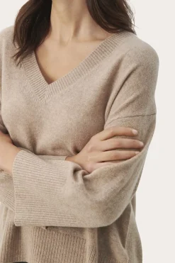 Hellin Light Camel Melange V Neck Cashmere Sweater