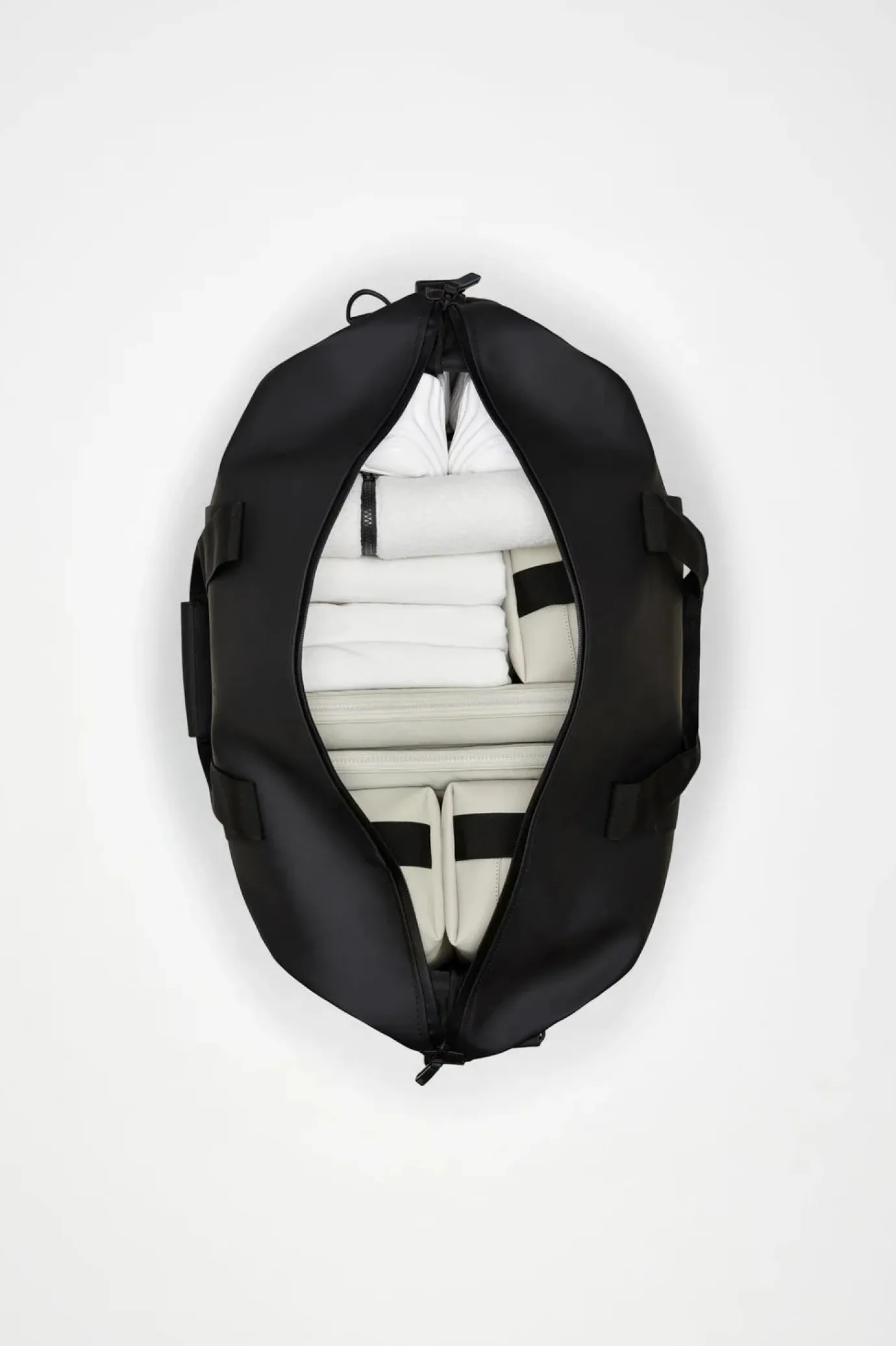 Hilo Navy Weekend Bag