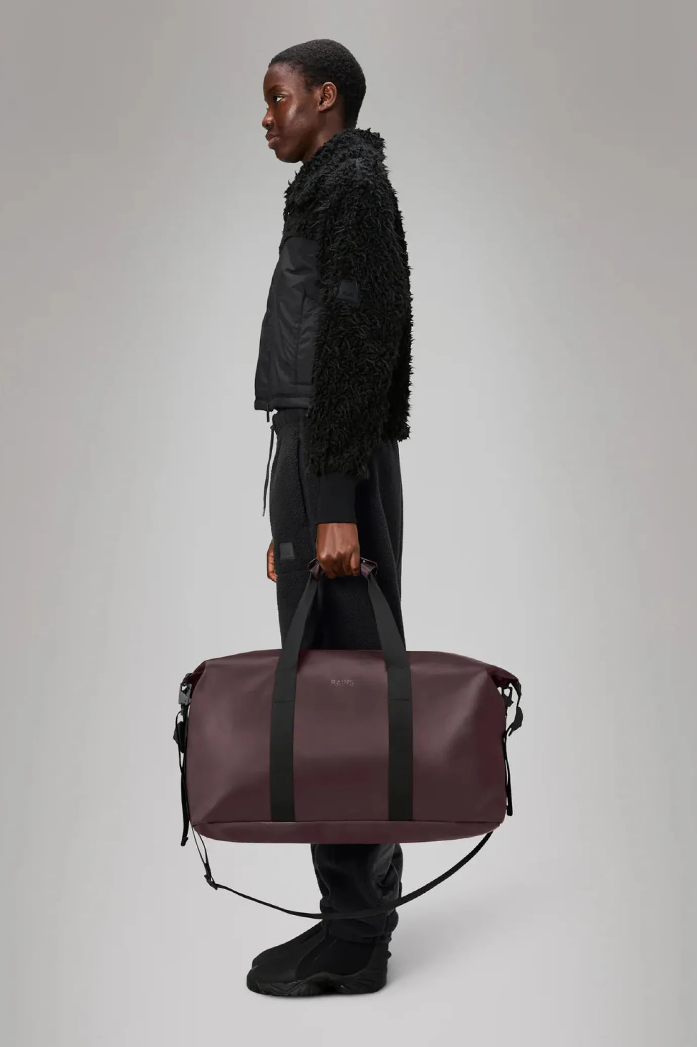 Hilo Weekend Bag in Depth