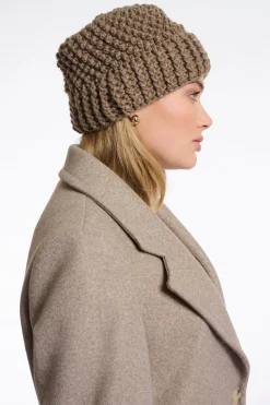 Kevina Knitted Hat with Detachable Faux Fur PomPom