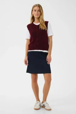 Pimira Tawny Port Knited Waistcoat