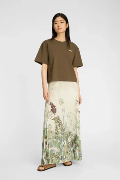 Taulla Creme Print Pleated Skirt